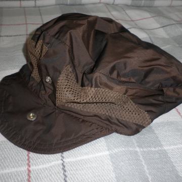 LAGANA ŽENSKA KAPA 56