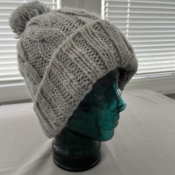 Komplet dvije sive kape