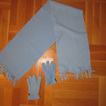 Šal i rukavice  komplet