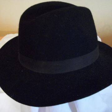 ŠEŠIRI ŽENSKI-12x