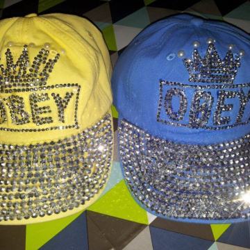 Šilterice sa kristalićima OBEY