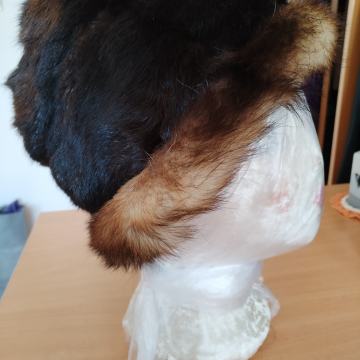 ŽENSKA ŠUBARA  OD PRAVOG KRZNA