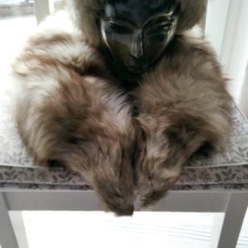 Šubara sa ovratnikom