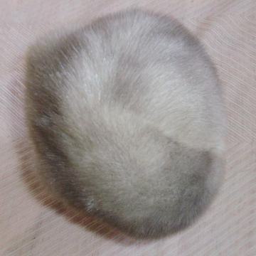 Tokica - ženska kapa od pravog krzna