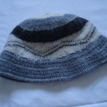 Topli šešir, kapa / RASPRODAJA