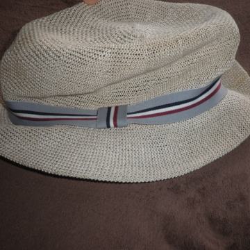 ŽENSKI LAGANI LJETNI ŠEŠIR 52 S / M