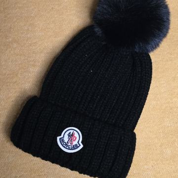 Zimska pletena kapa - NOVO