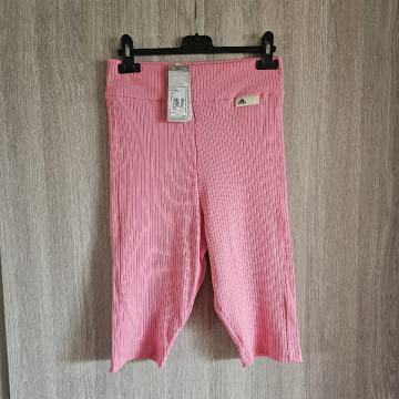 Adidas hlačice M/L NOVE