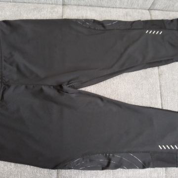 Funkcionalne bermude za trčanje