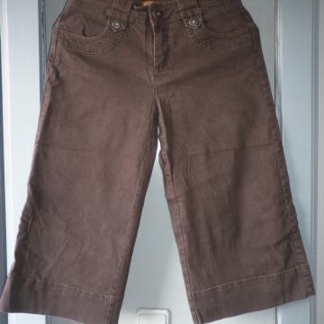 LEE - ŽENSKE TRAPER KAPRI HLAČE / BERMUDE 38 M