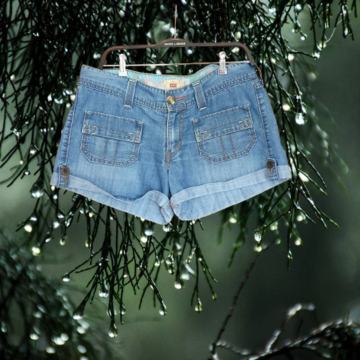 Levis kratke traper hlače 42