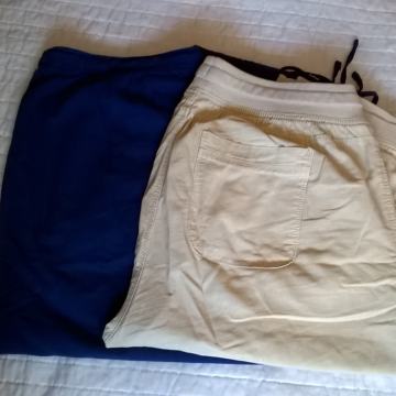 LOT CAPRI HLAČA "MANA" - VEL.44