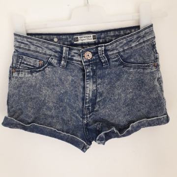 Traper vruće hlačice šorc 34