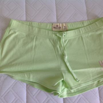 Hlače kratke Hollister