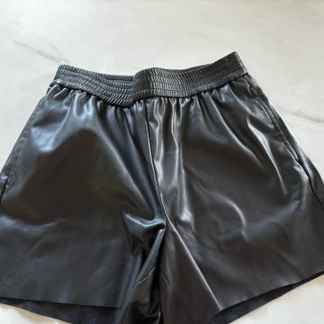 Vero moda “kozne” hlacice