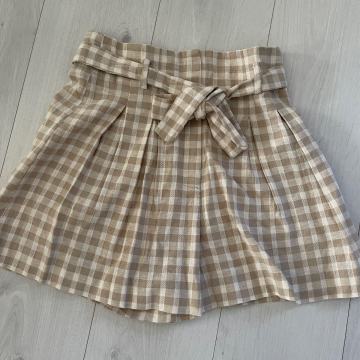 zara kratke hlače šorc s novo
