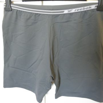 Ženske kratke bicke REEBOK, vel.S(36) i M(38)
