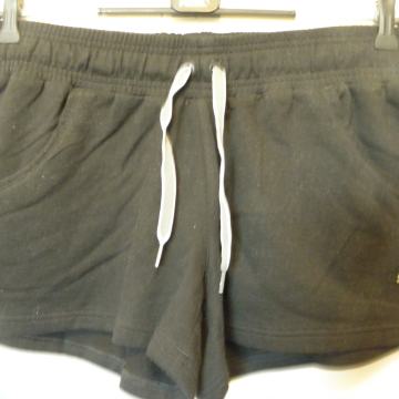 Ženske kratke, crne, pamučne hlače PUMA, vel.XL (44)