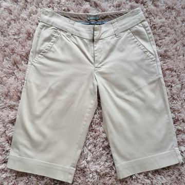 ženske kratke hlače, veličina 34