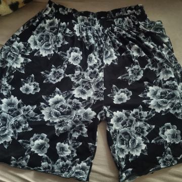 Ženske kratke hlače XXL