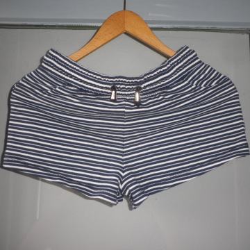 ŽENSKE LAGANE PAMUČNE KRATKE HLAČE 32 / 34 XS