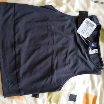 Adidas top