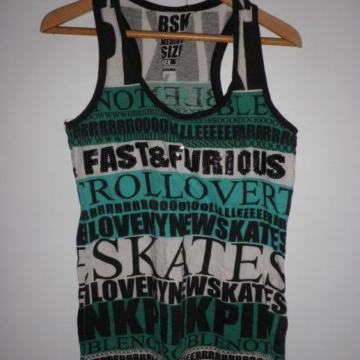 BERSHKA - ŽENSKA LAGANA PAMUČNA MAJICA 34 / 36 S