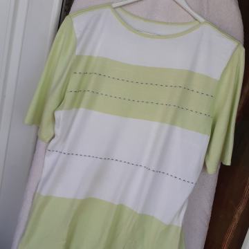 Bijelo-zelena ljetna majica-tunika L/42