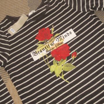 MAJICA VEL. L-XL - NOVO - DUGIH RUKAVA