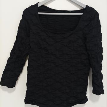 CRNA MAJICA S 3/4 RUKAVIMA