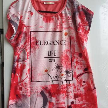 Crvena majica s natpisom S / M