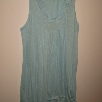 MAJICA TUNIKA VEL.40/42 - NOVO