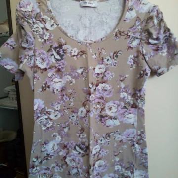 Cvjetna majica, Orsay, S