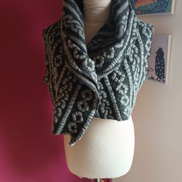 DIZAJNERSKI SIVI PRSLUK CHARLIE