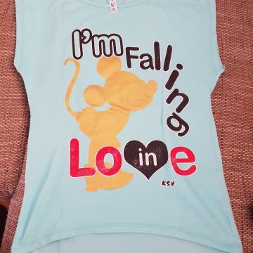 Dvije nove ženke majice/M