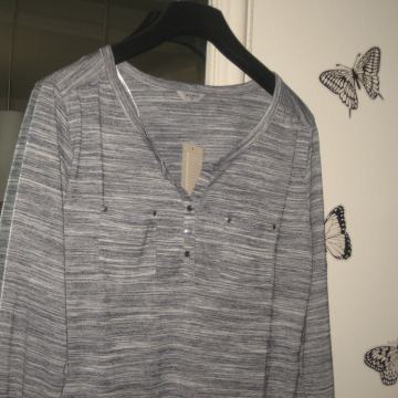 SIVA MAJICA VEL. M - NOVO