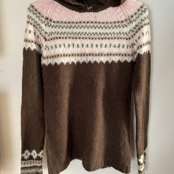 Topla vesta sa kapuljačom vl.S