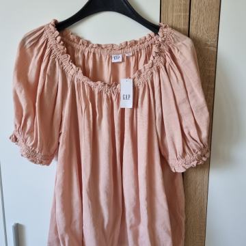 GAP ženska majica, novo, XS