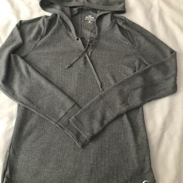 Hollister hoodie, M