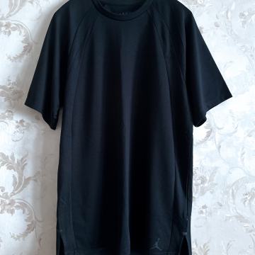 JORDAN - nova majica - 40/42