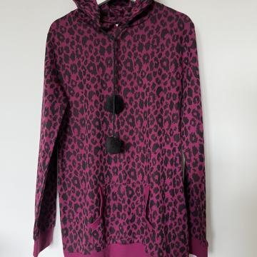 Leopard tunika vl.XL