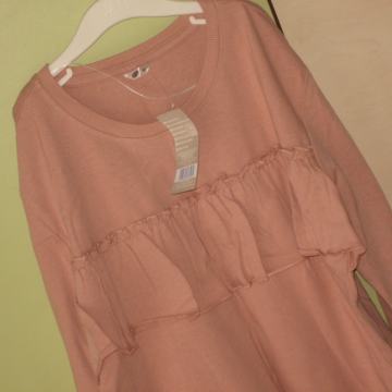 MAJICA NA VOLANE VEL. M-L - NOVO