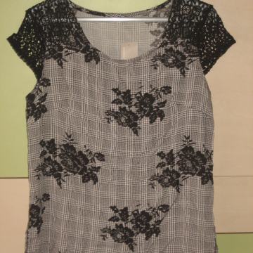 MAJICA - BLUZA VEL. 40 - NOVO