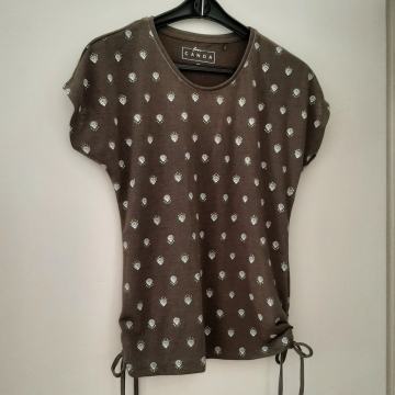 Nova majica marke CANDA, C&A.