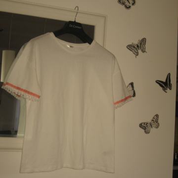 MAJICA VEL. XL- NOVO