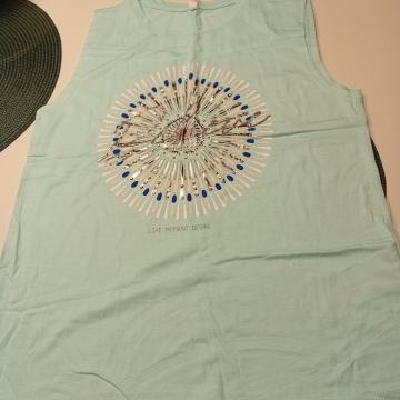 MINT ZELENA MAJICA VEL. M - NOVO