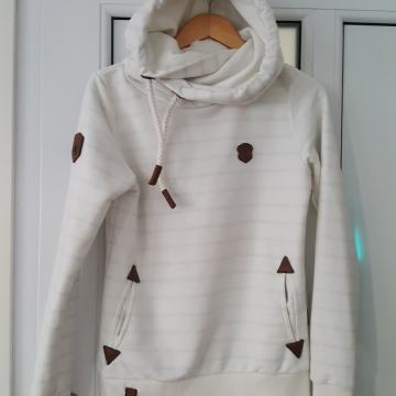 NAKETANO duksa vel M