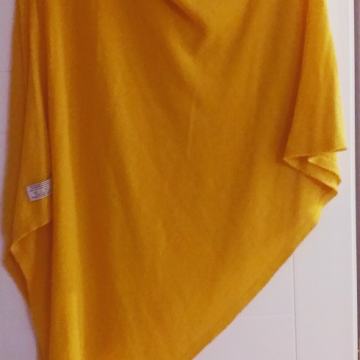 KAŠMIR PONČO! PREFINI! PREDIVNA OKERŽUTA BOJA