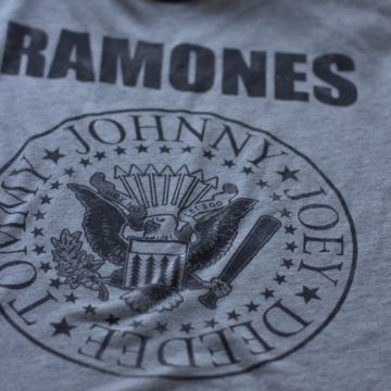 HITNO Ramones T-shirt