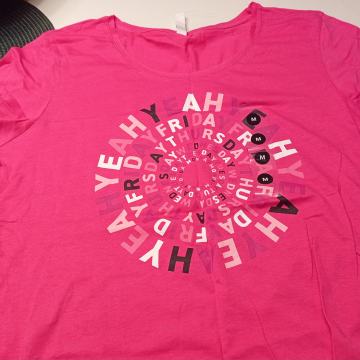 ROZA MAJICA VEL. M /L - NOVO